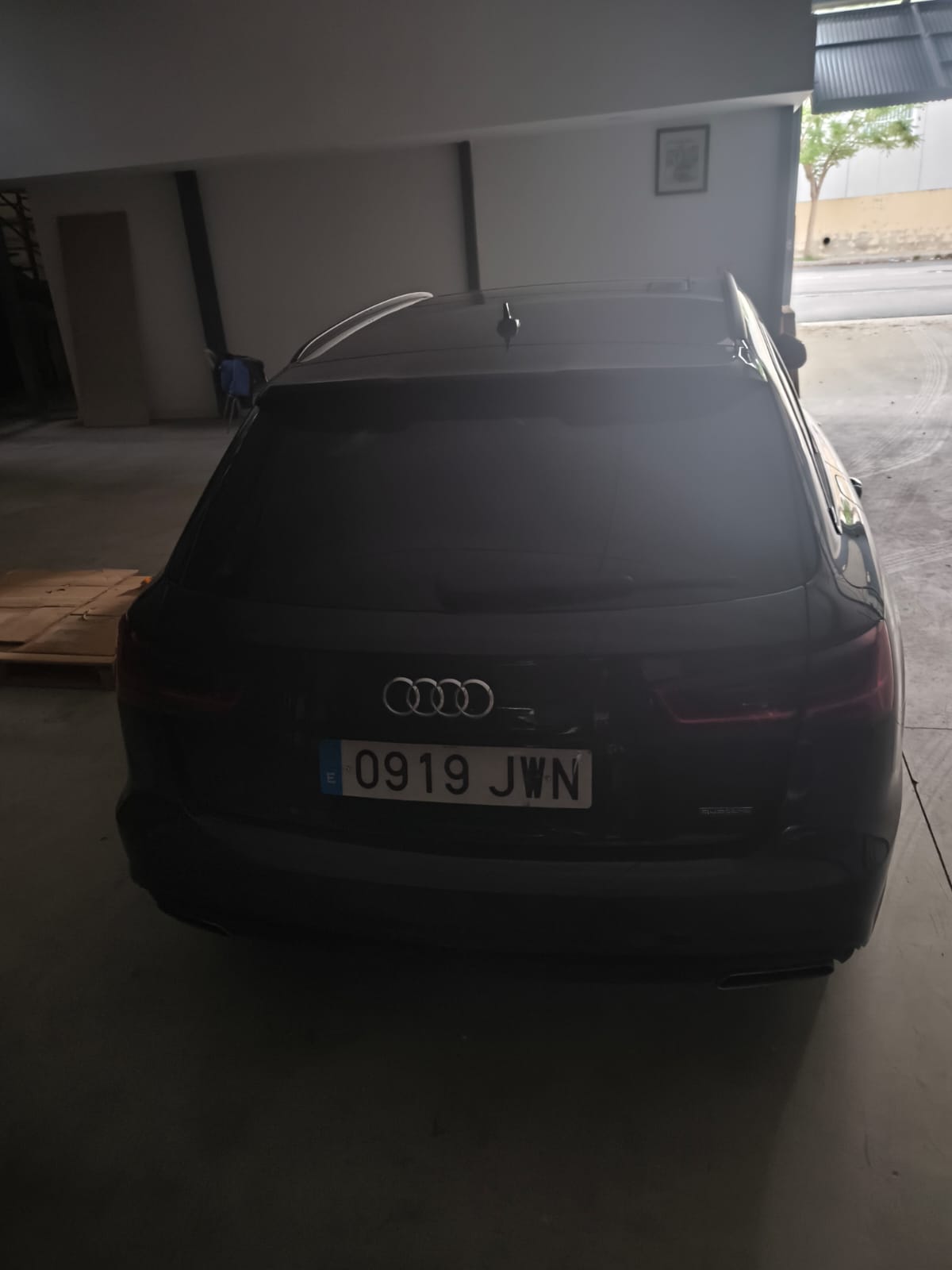 AUDI 1